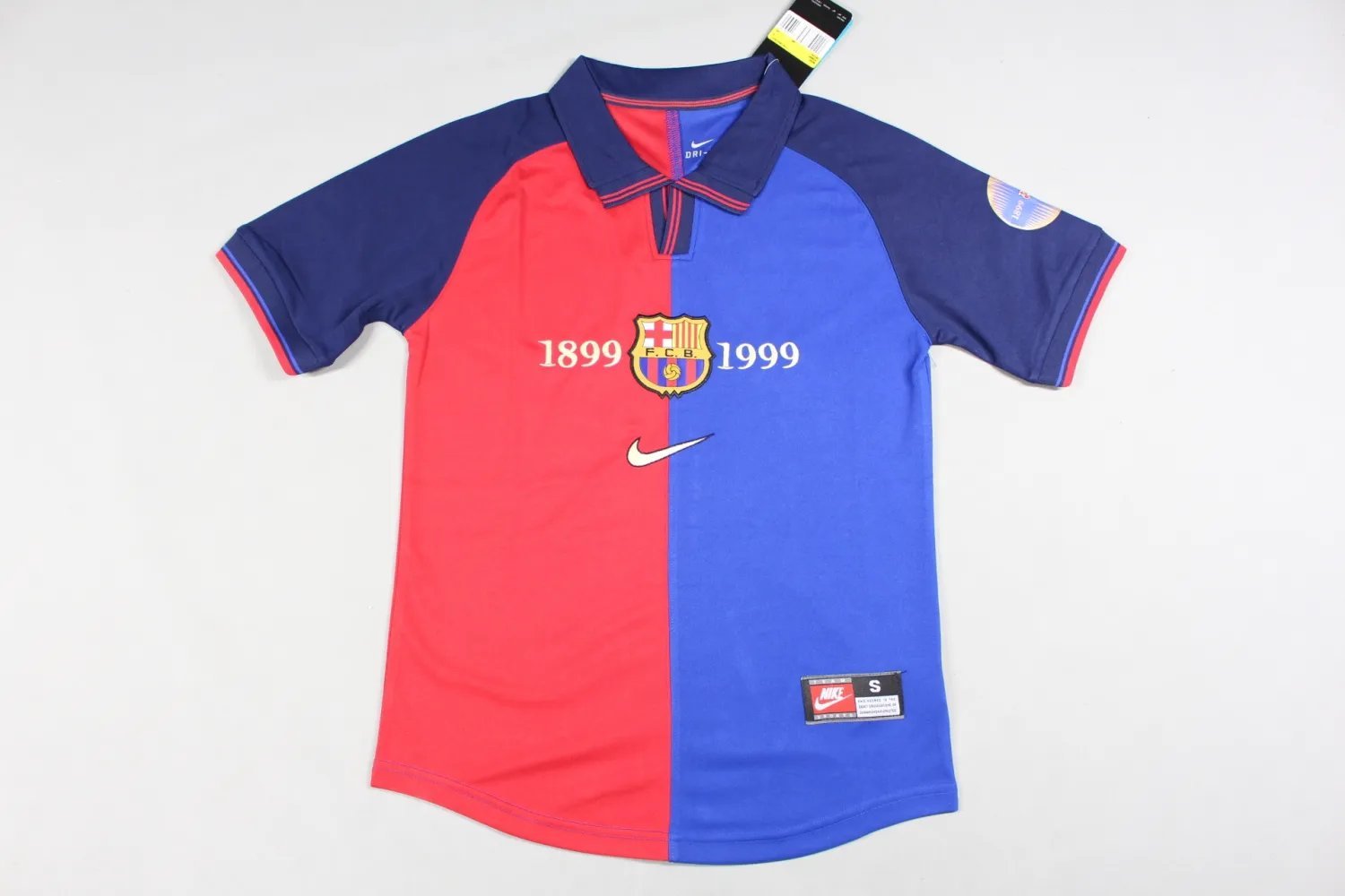 Barcelona 100s Anniversary Retro 