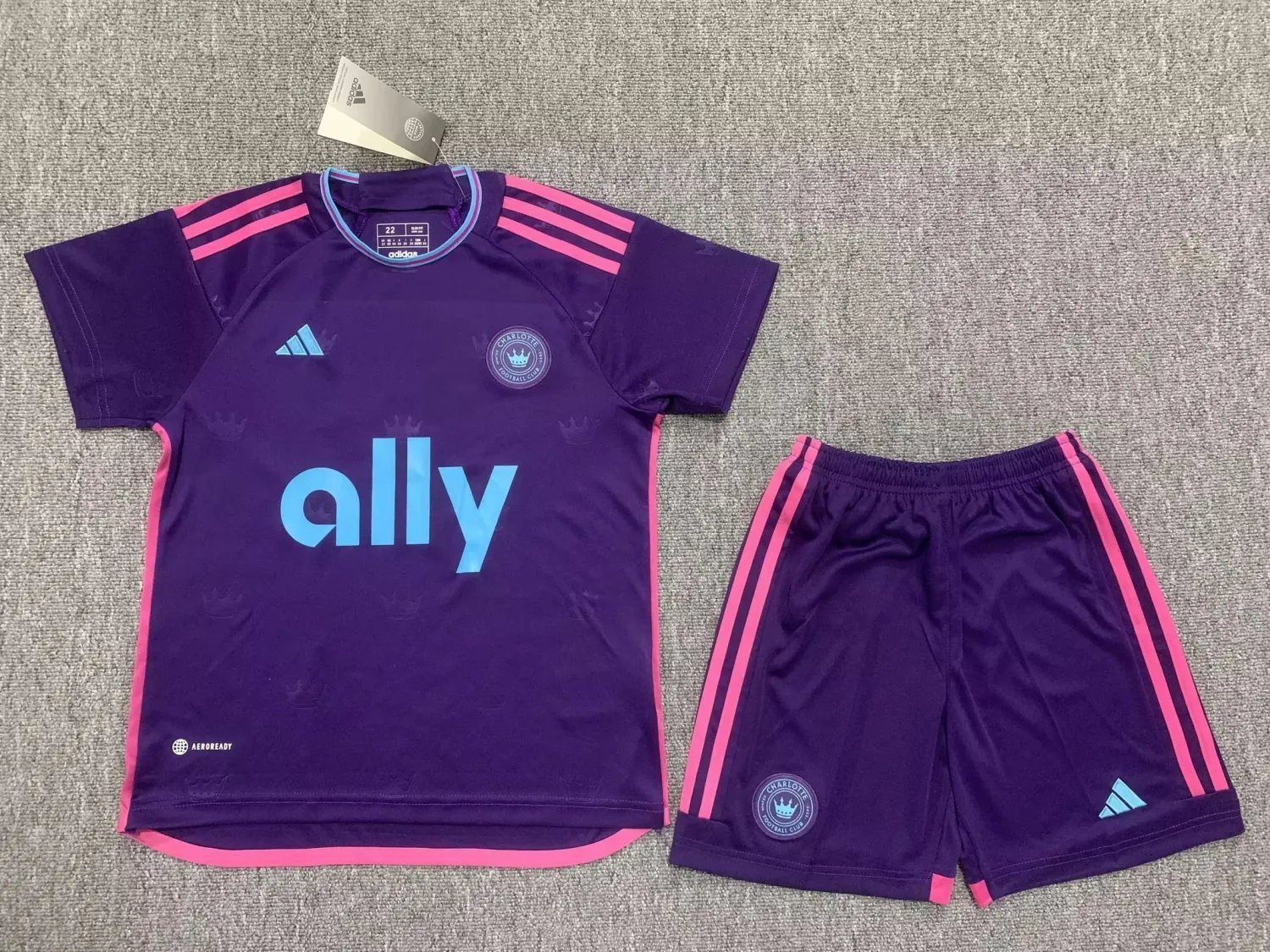 23-24 Charlotte FC Away Kids Kit