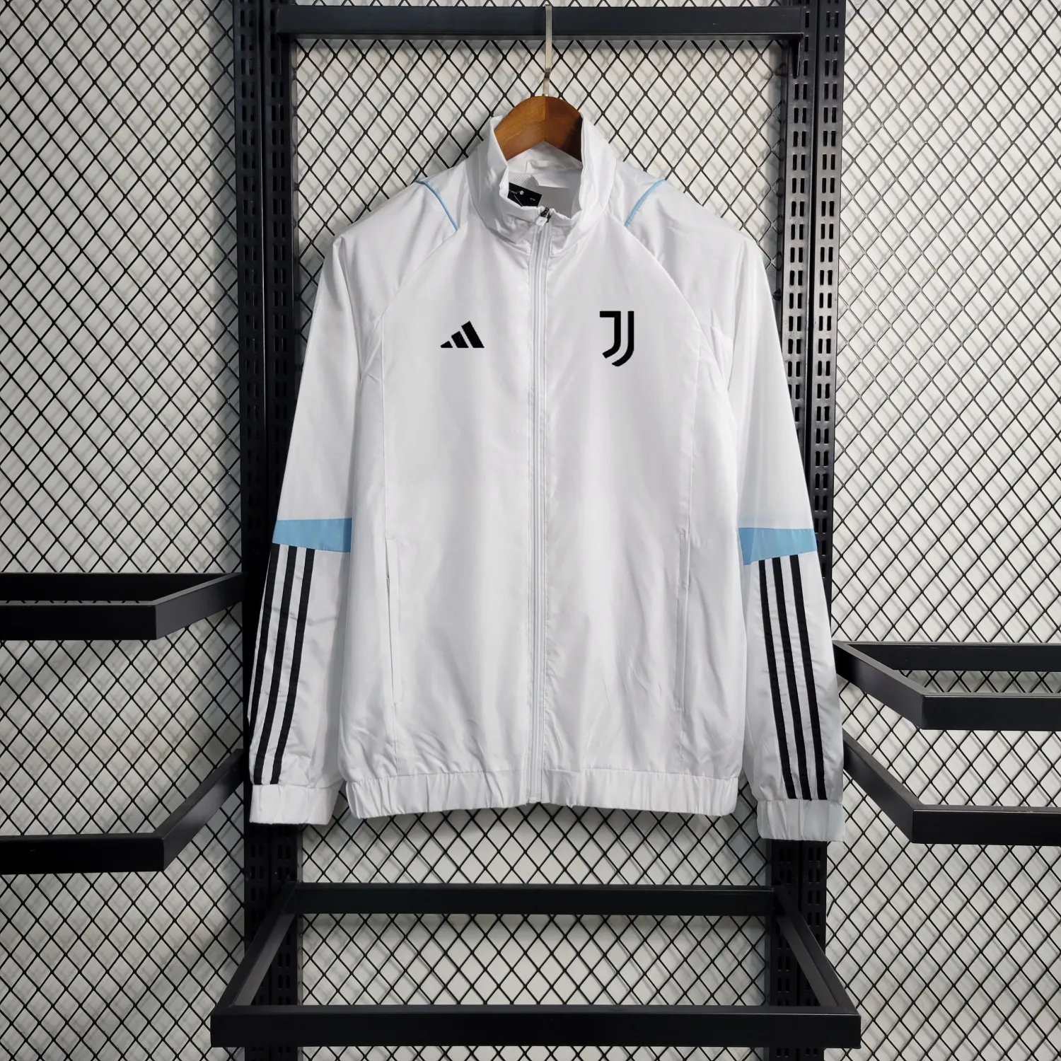 23-24 Juventus White Windbreaker 