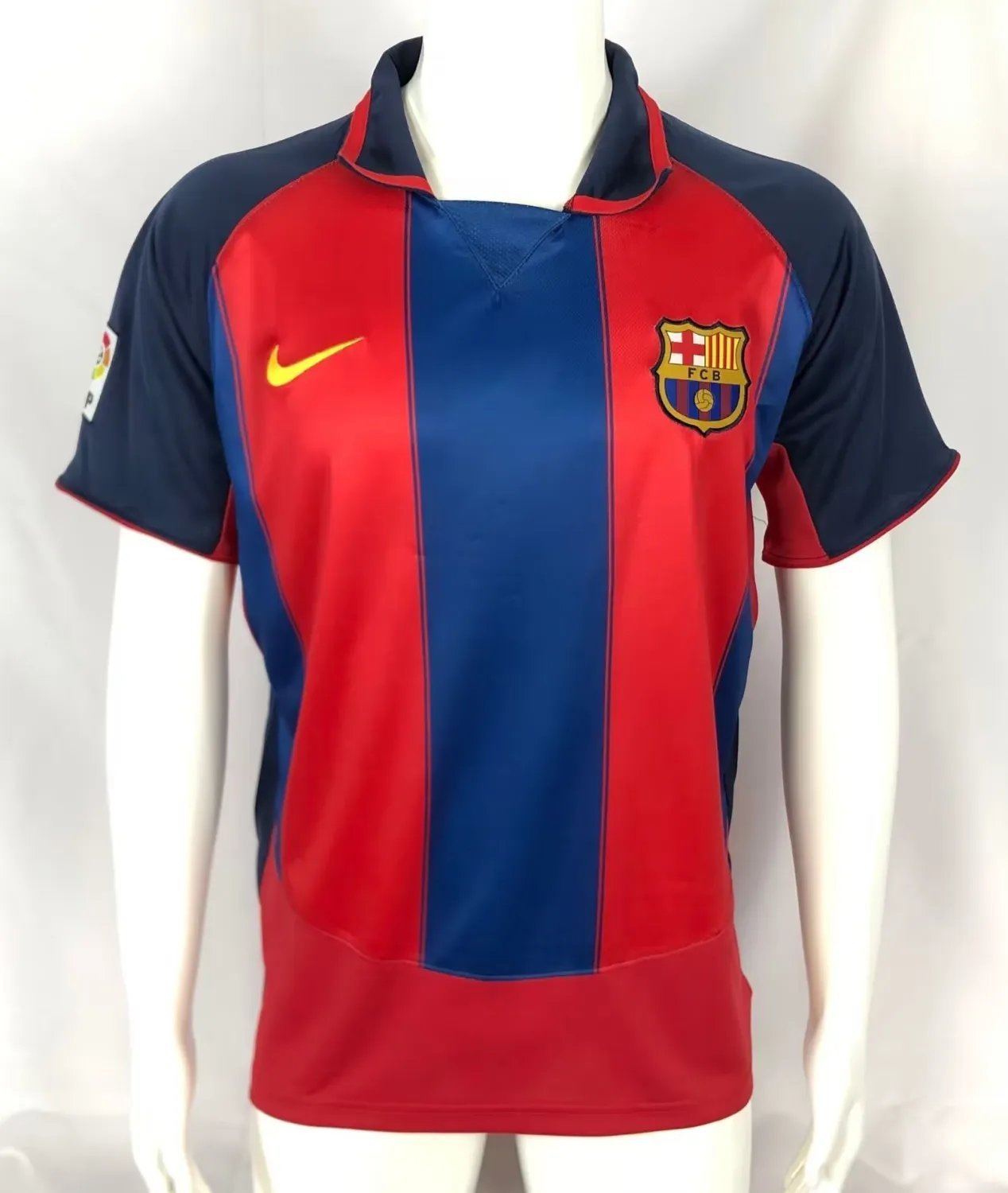 03-04 Barcelona Home Retro 