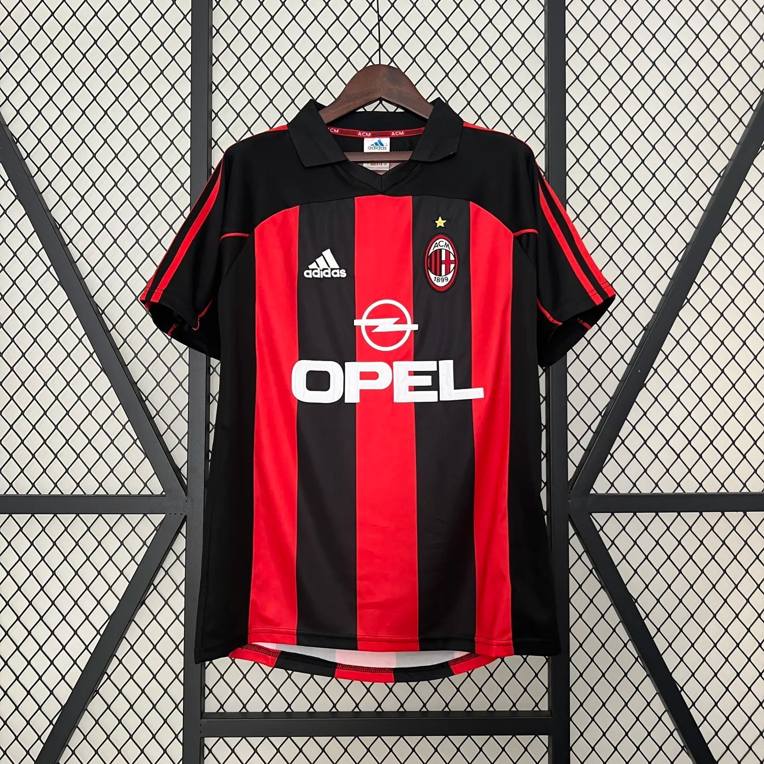01-02 AC Milan Home Retro Fan Version 