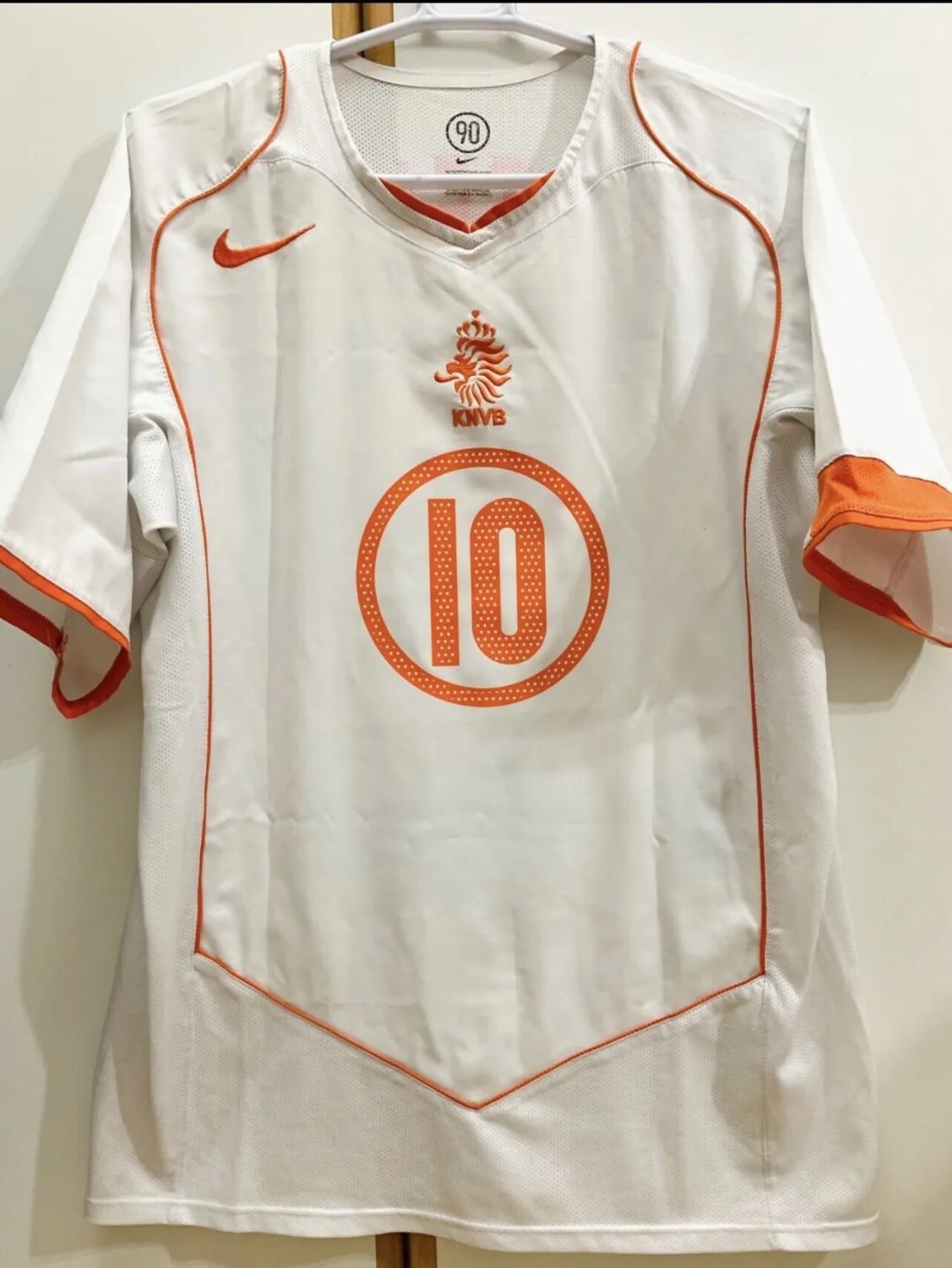 2004 HL Away Retro 