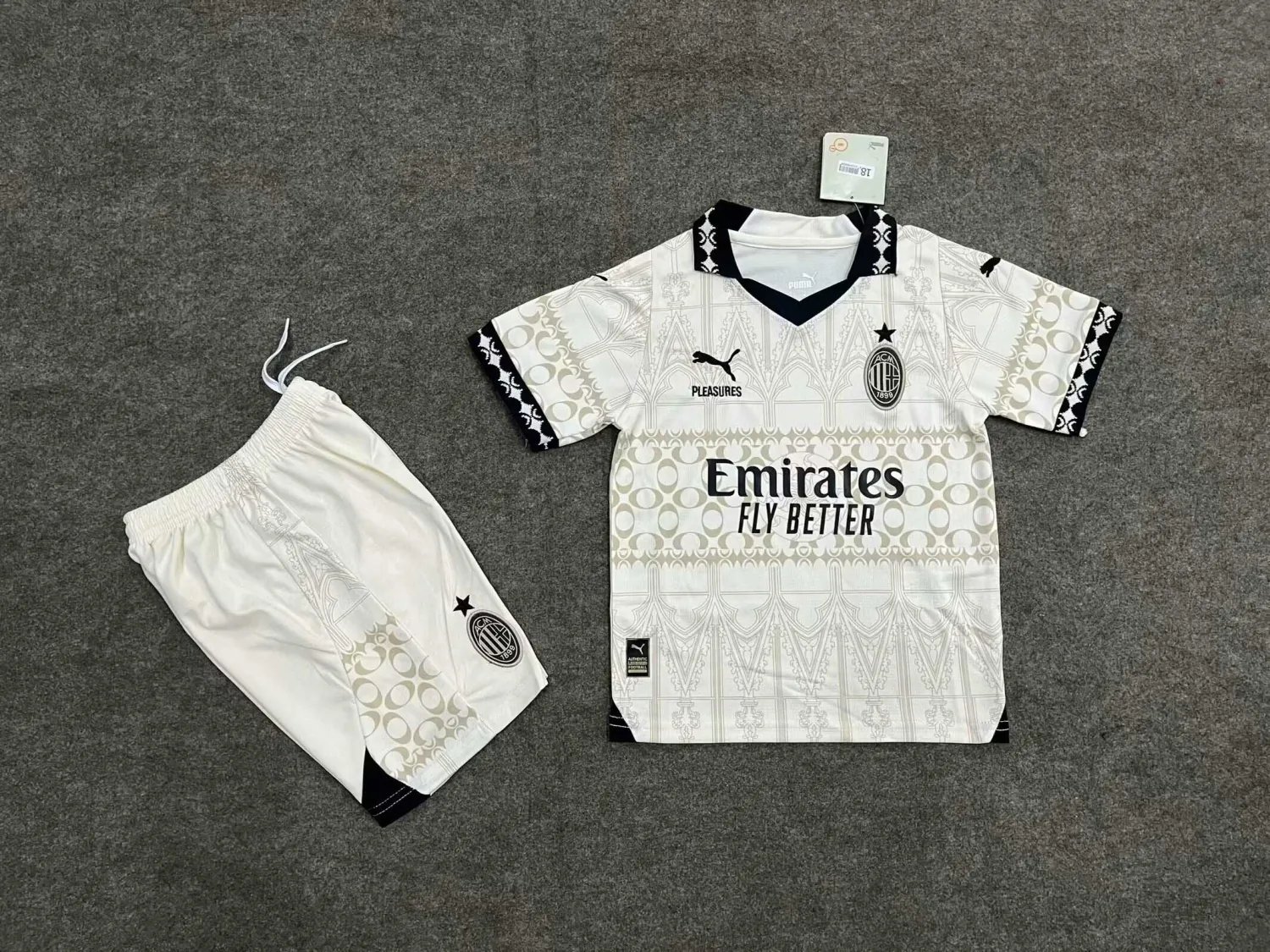 24-25 AC Milan Special  White Kids Kit
